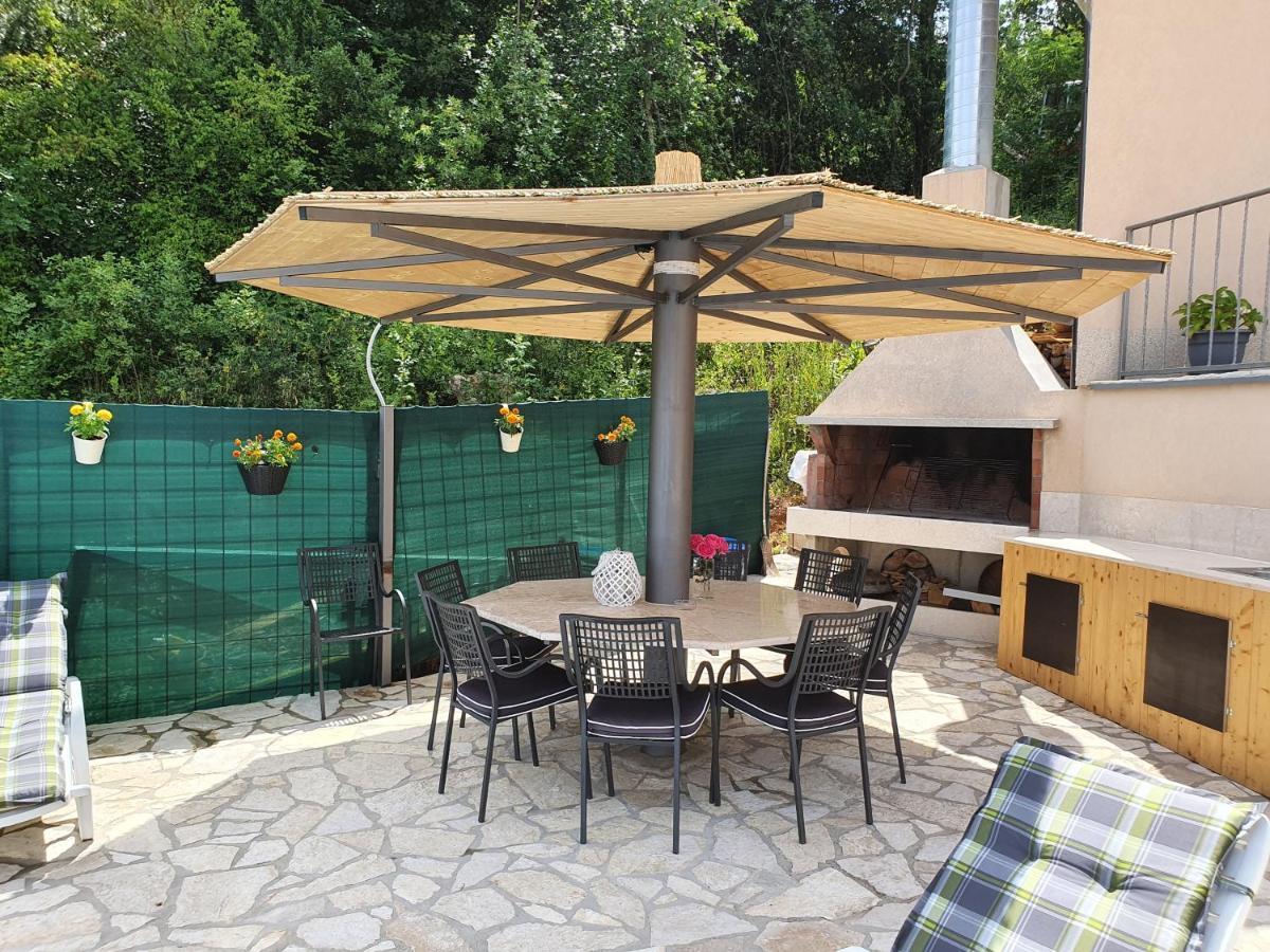 Apartments Kroatien Lovran Exterior photo