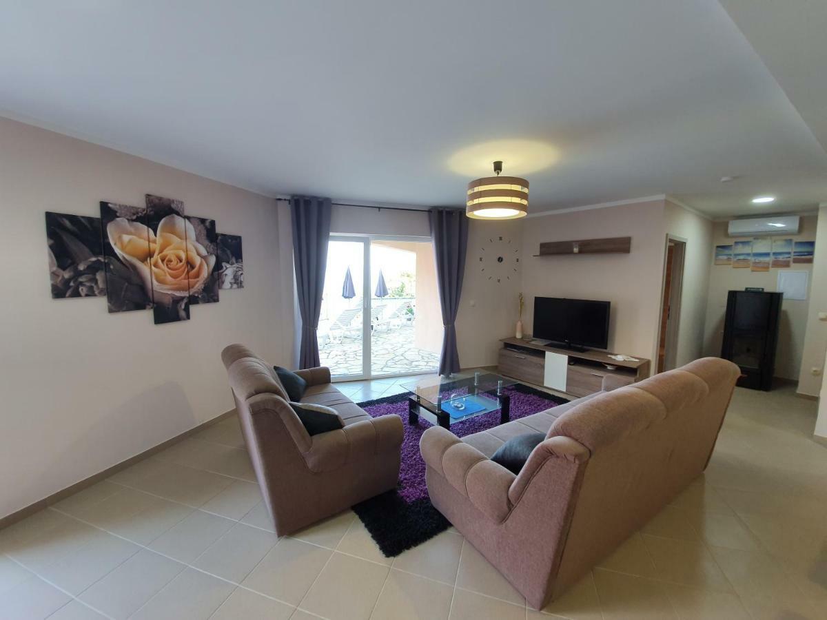 Apartments Kroatien Lovran Exterior photo